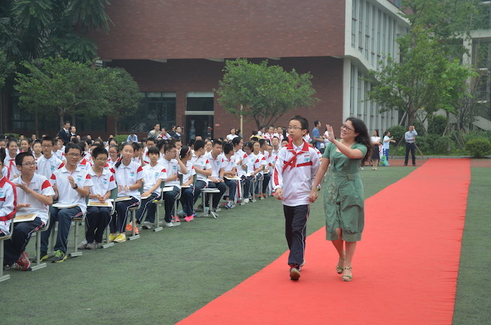 成都七中初中图片